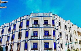 Hotel Babel